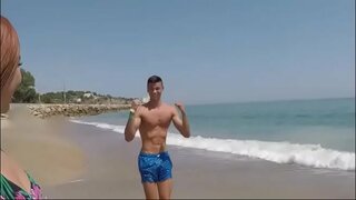 ���ளம் கிட்டி காதல் பிடிக்கும் பேங் தோழர்களே மத்தியில் நாடு!